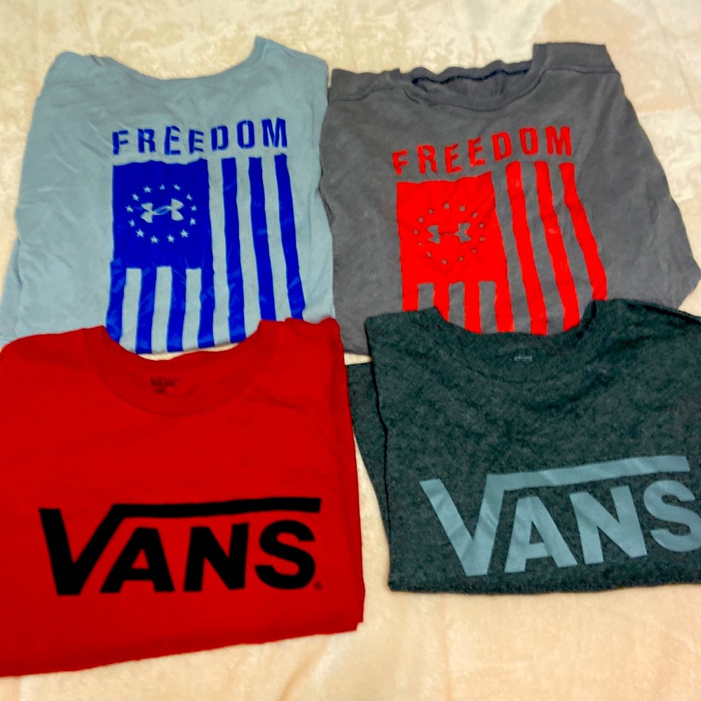4 name brand t-shirts